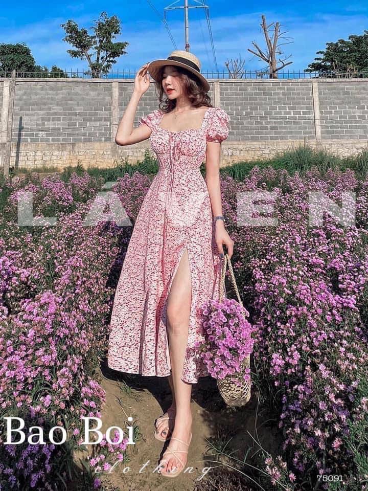 Váy hoa nhí vintage, đầm hoa cổ vuông xẻ tà dún ngực dáng dài