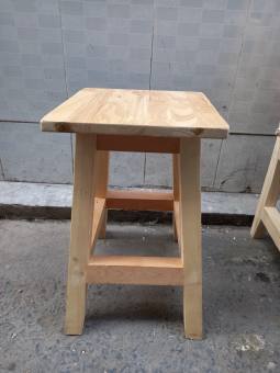 GHẾ ĐẨU MẶT VUÔNG 30x30x45CM BẰNG GỖ THÔNG