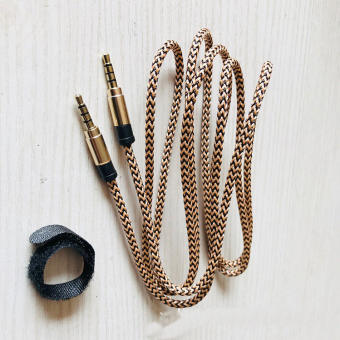 Jack 2 đầu 3.5 mm 4 khấc bọc dù 3 mét