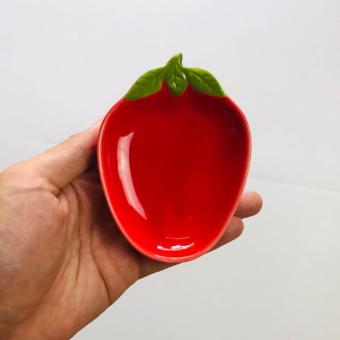 chén sứ dâu tây