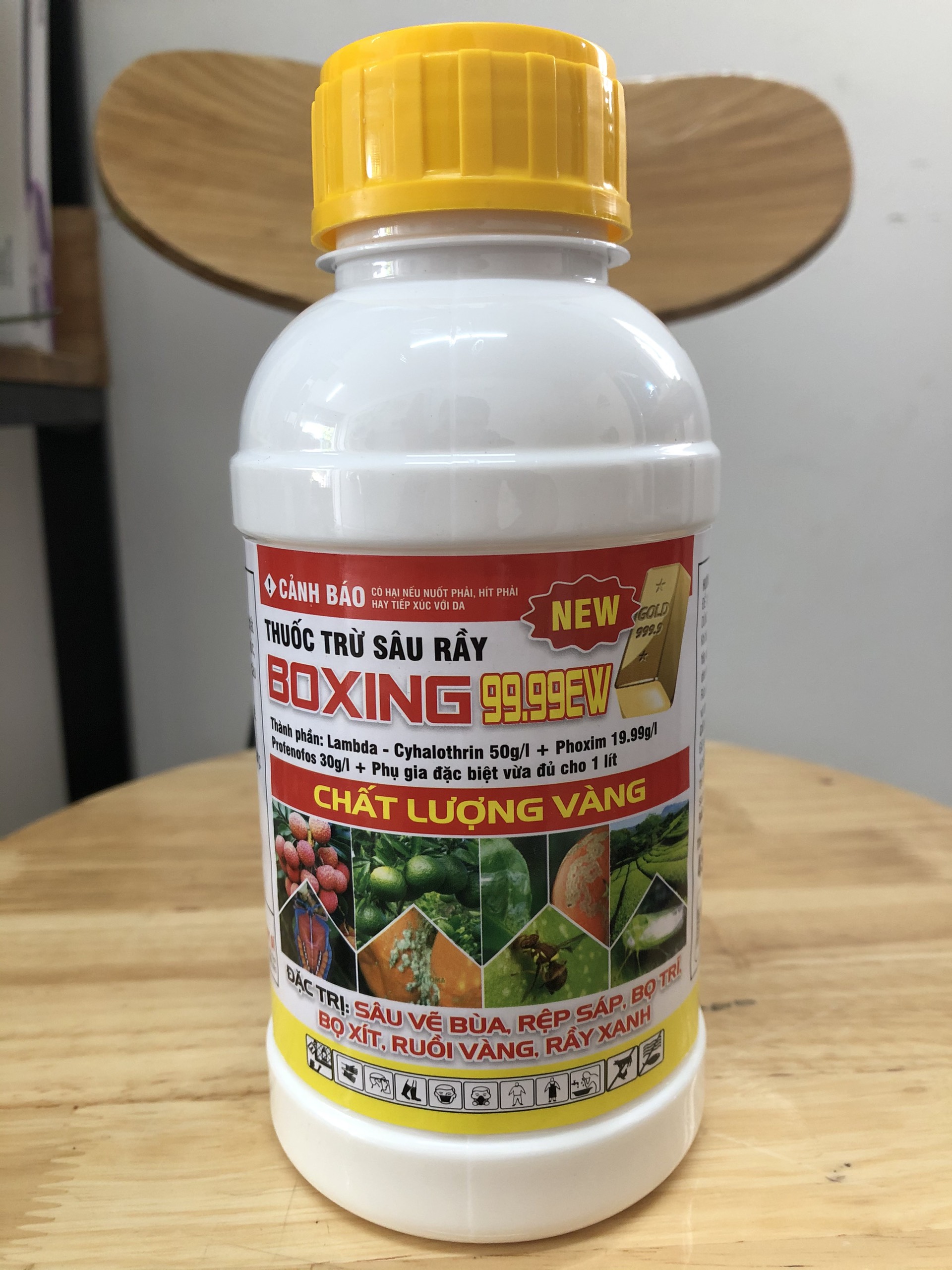 Thuốc trừ sâu rầy Boxing ; Diệt các loại sâu rầy như: bọ trĩ, rệp sáp, bọ xít, rầy xanh, ruồi vàng, sâu vẽ bùa; Dùng trên nhiều loại cây trồng khác nhau