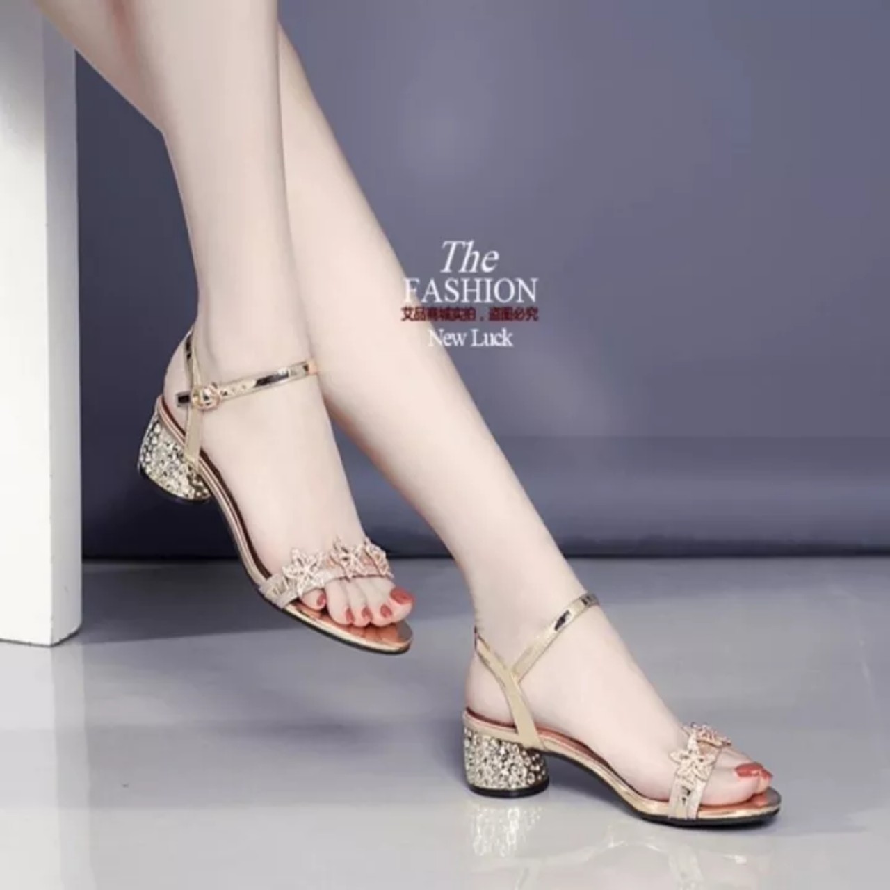 [HCM]BẢO HÀNH 12 THÁNG - Giày sandal đính hoa xinh xắn