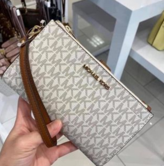 Ví nữ Michael Kors, 2 zip