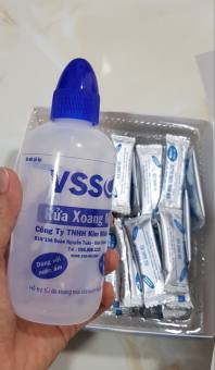 Bộ bình rửa mũi xoang VSS và muối rửa mũi xoang( bao gồm bình xịt và 50 gói muối rửa)