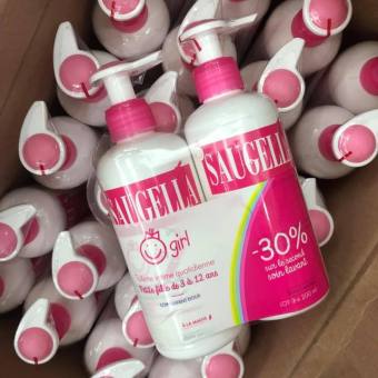 Dung Dịch Vệ Sinh Bé Gái Saugella Pháp