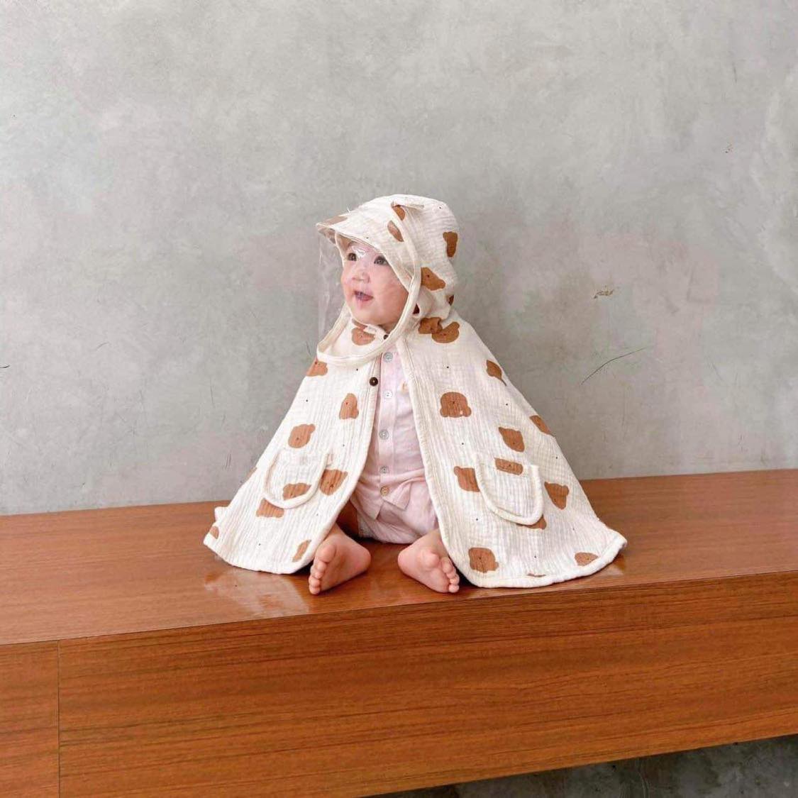 Áo choàng xô muslin chống giọt bắn cho bé hàng 2 lớp tặng khẩu trang