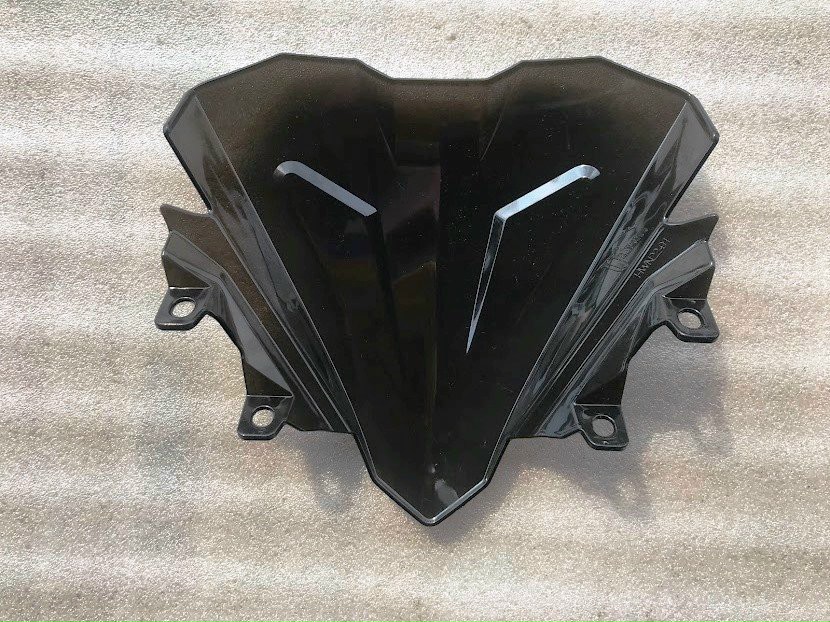 Mão Chắn Gió WINNER X V3 2022 Màu Khói Chính Hãng