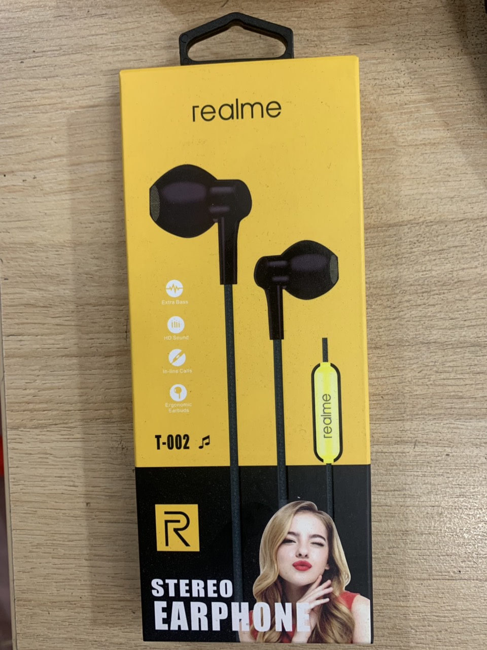 Tai nghe realme t-002 âm thanh sống động mẫu mã cực đẹp