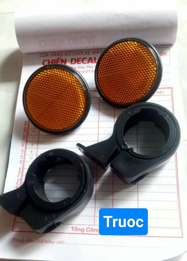 Mắt mèo phản quang lắp nhiều dòng xe