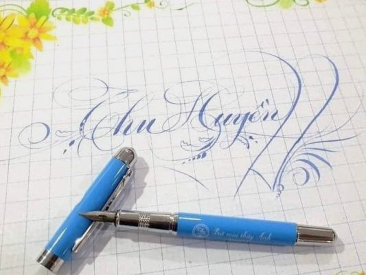 Bút mài thầy ánh sh 041 , ngòi calligraphy g tạo thanh đậmtự nhiên,ngòi không gỉ- bút máy hasa