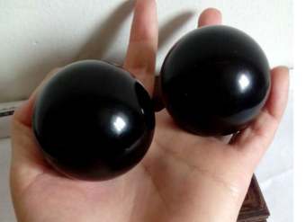 BI LĂN TAY ĐÁ OBSIDAN TỰ  NHIÊN