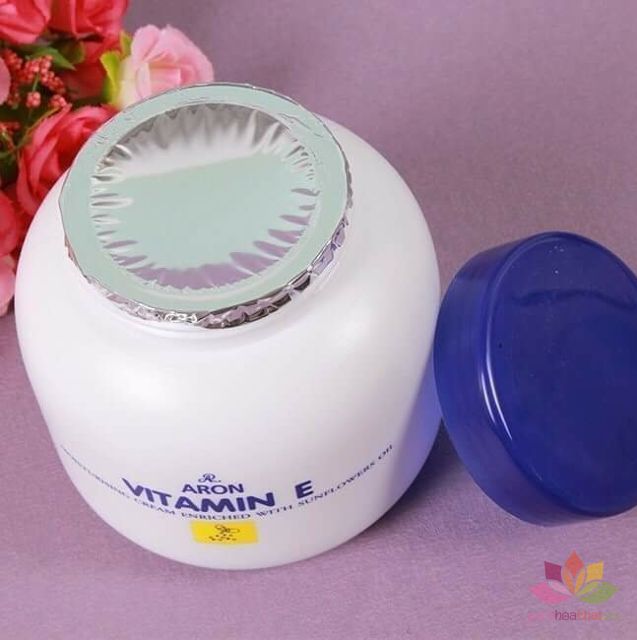 [HCM]Kem dưỡng ẩm Aron Vitamin E Thái Lan