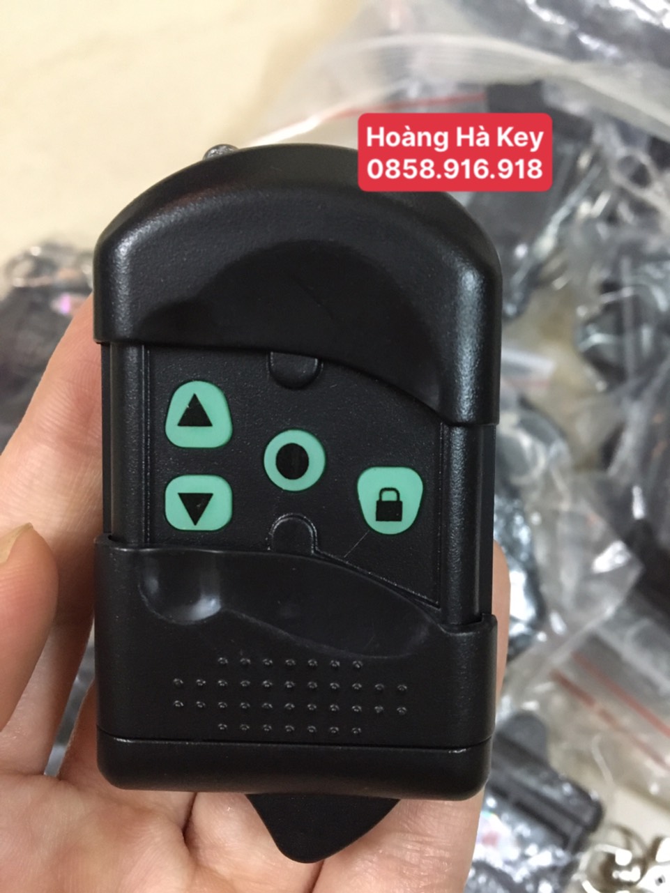 Điều khiển cửa cuốn mã gạt 8 số, tần số 336 mhz