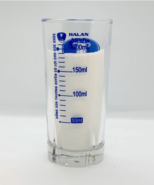 Cốc pha sữa thuỷ tinh chia vạch 200ml Halan Milk