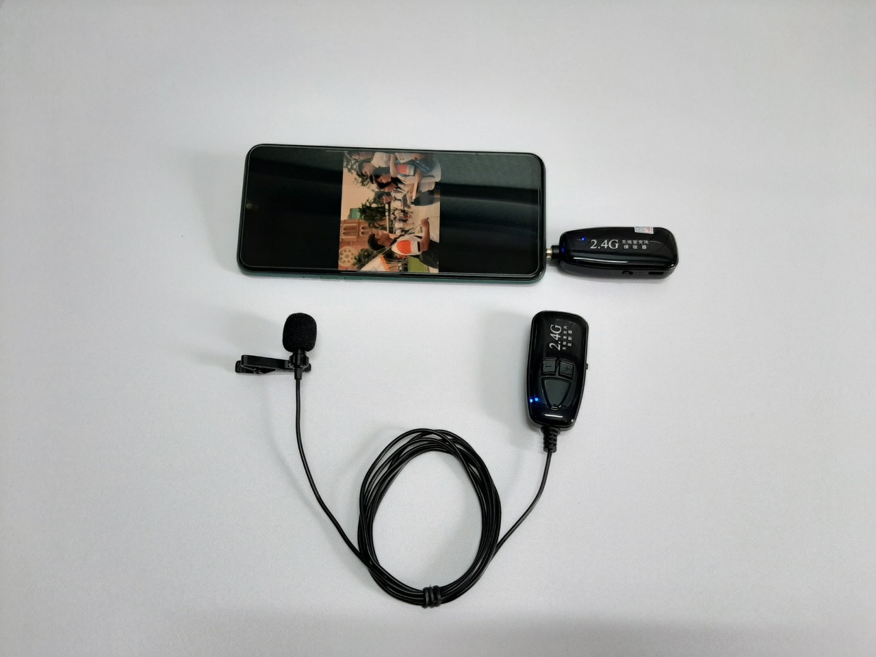 [HCM]Micro Live , Mic Youtube không dây cài áo 2.4G