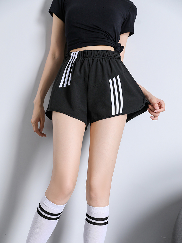 Quần shorts nữ thể thao 3 sọc mặc nhà mềm mát