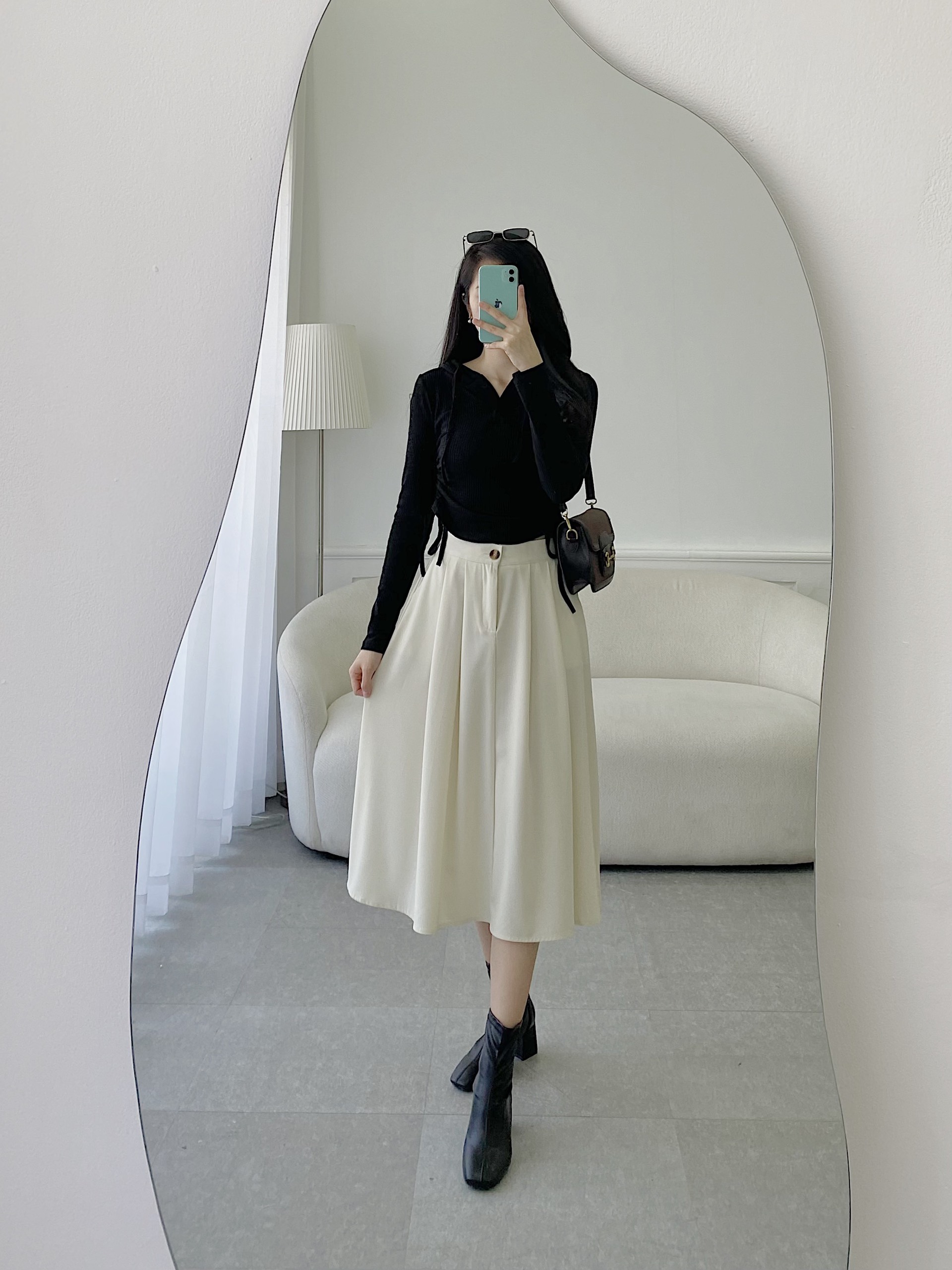 Chân váy nữ midi dáng xoè