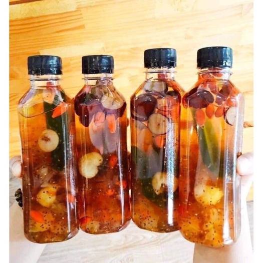 Chè Dưỡng Nhan cao cấp (Nguyên liệu tuỳ chọn) - (Long Nhãn, Táo Đỏ, Kỷ Tử, Tuyến Yến, Nhựa Đào, Nấm Tuyết, Bồ Mễ, Hạt Sen, Đông Trùng Hạ Thảo) - Hương Thảo Mộc