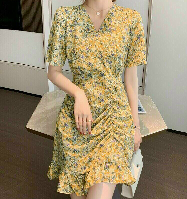 [Mẫu Hot] Đầm Váy Nữ Cổ Đắp Chéo Đuôi Cá Tay Lỡ Rút Dây Nhún Bèo Thời Trang Kiểu Cách Đi Chơi, Đi Dự Tiệc D.ONE FASHION, Mẫu Free Size (40-55Kg) Mặc Vừa