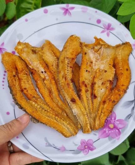 1KG Khô Cá Lóc Đặc Sản Cà Mau-đậm đà, thịt cá dai chắc, ngọt- Vựa Khô Minh Triết