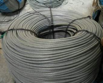 40m dây cáp bọc nhựa 3mm ( kèm 4 khóa cáp và 2 tăng đơ)