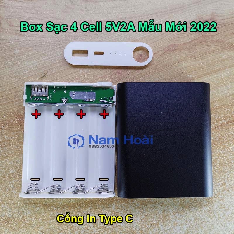 Box sạc dự phòng 4 cell 5v2.4a type c mẫu mới 2022 có lò xo