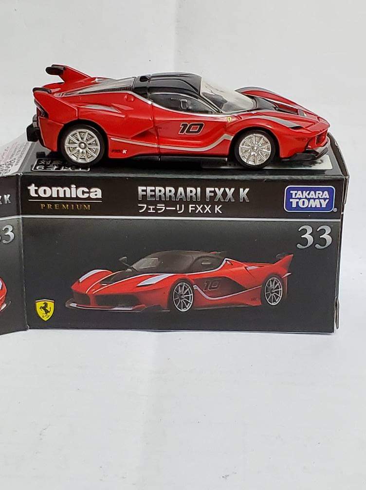 Mô hình xe oto Tomica Premium 33 Ferrari FXX K