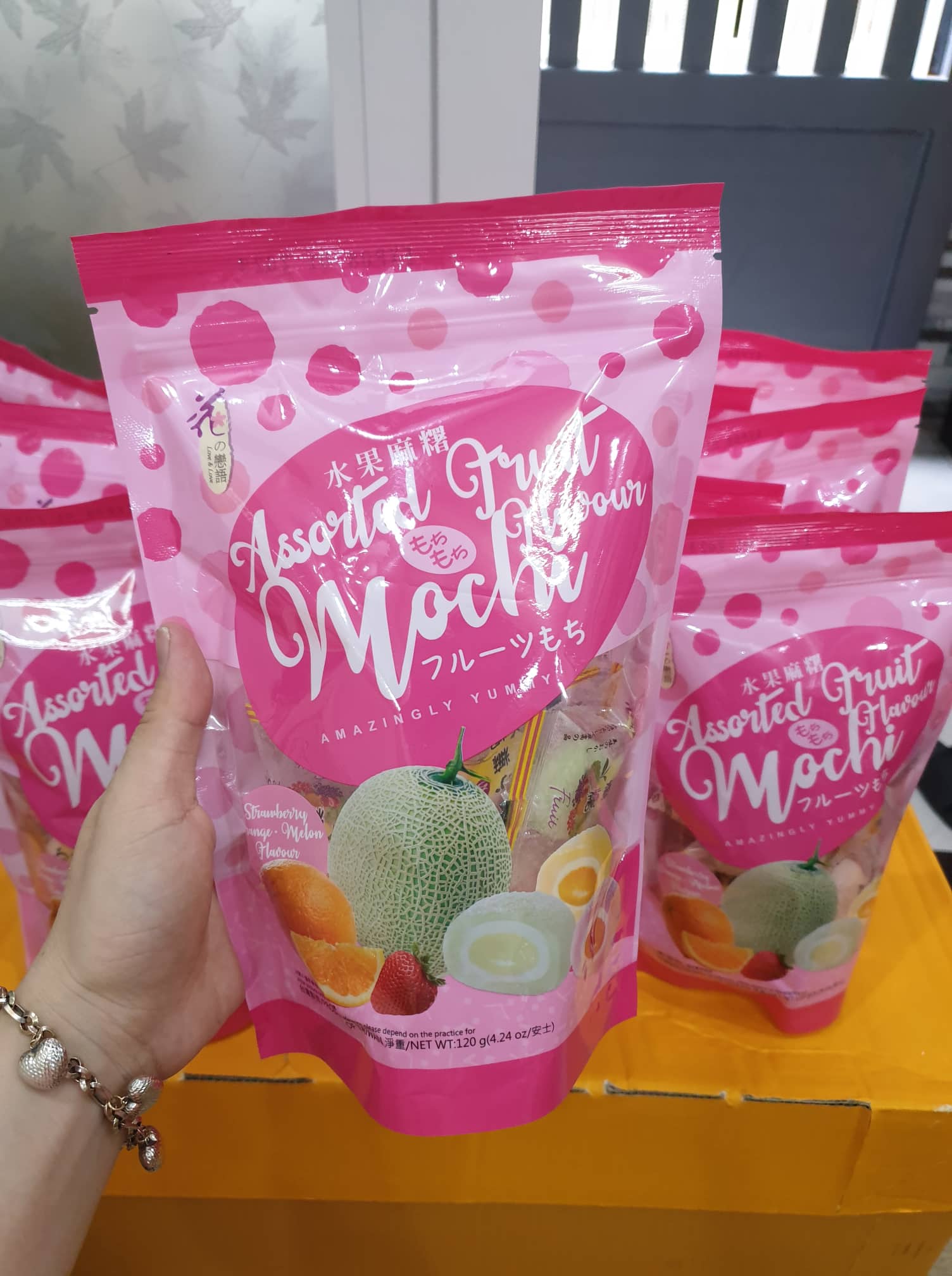 Bánh Mochi hoa quả tổng hợp Yuki Love Assorted Fruit Flavour Mochi 120g