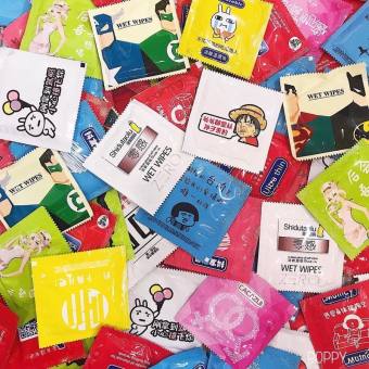 KHĂN GIẤY ƯỚT MINI GIẢ BCS ,Khăn giấy ướt gói vuông