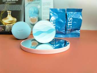 Set phấn nước Sum xanh Su:m37 Water-Full CC Cushion - Dành cho da dầu nhờn da hỗn hợp da mụn