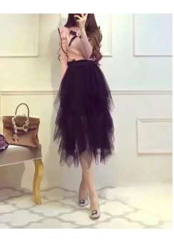 Chân váy tua nhọn nhiều tầng