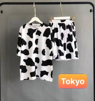 SET BỘ ĐỒ NAM NỮ MÙA HÈ BÒ SỮA SIÊU SANG CHẢNH SIÊU HOT TREND - PHỐI QUẦN ĐÙI BÒ SỮA MẶC ĐI CHƠI ĐI LÀM ĐỀU ĐƯỢC - TOKYO FASHION