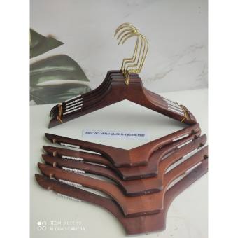 MÓC ÁO GỖ NỮ MÀU NÂU CỔ BẰNG CÓ ĐỆM VAI-MÓC TREO QUẦN ÁO BẰNG GỖ-MẮC KẸP CAO CẤP CHO SHOP THỜI TRANG