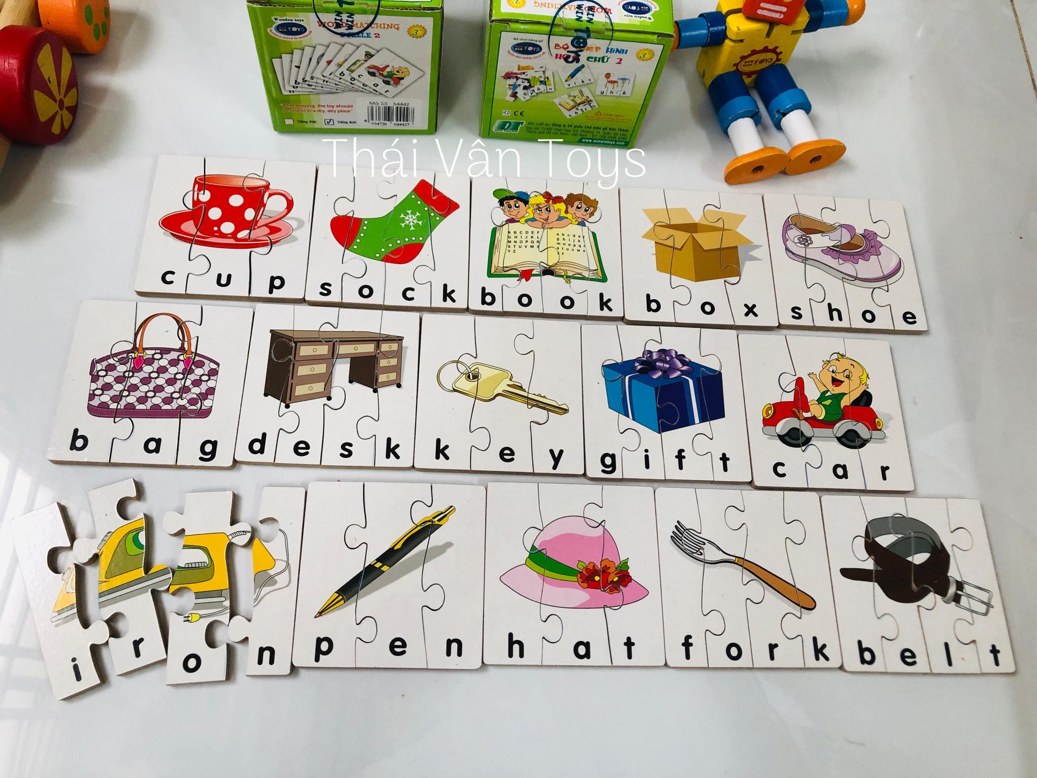 Bộ đồ chơi ghép hình học chữ tiếng việt & tiếng anh bằng gỗ cho bé | Bộ học chữ cái bằng cách ghép hình | Đồ chơi gỗ lắp ghép ráp chữ cái tiếng anh và tiếng việt