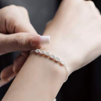 Lắc Tay Bạc 925 Đính Đá CZ Hình Oval Cao Cấp