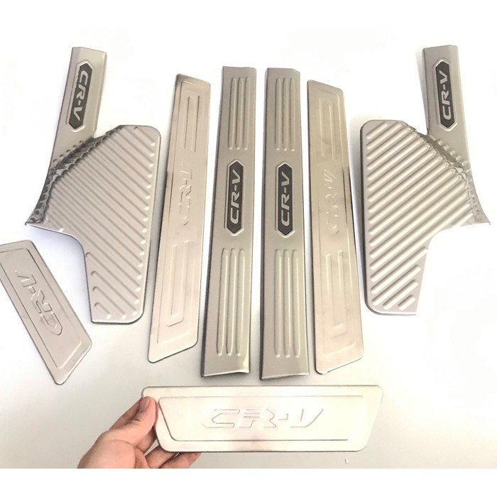 Ốp bậc cửa, Nẹp bước chân trong, ngoài xe Honda CR-V, CRV 2018- 2022, 2023,2024 mẫu INOX