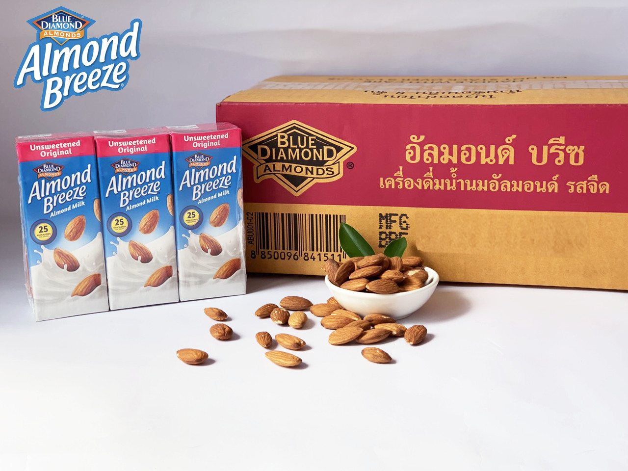 Thùng sữa hạt hạnh nhân 180ml (24 Hộp) ALMOND BREEZE NGUYÊN CHẤT KHÔNG ĐƯỜNG