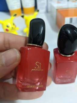 NƯỚC HOA MINI NỮ ARMANI SÌ PASSIONE EDP 7ML ĐỎ - Keycci Cosmetics