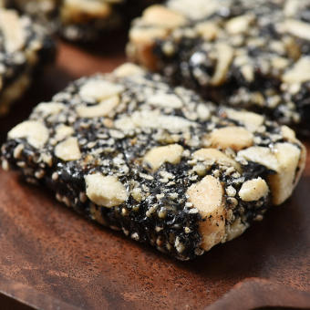 Combo 500g Kẹo lạc đậu phộng/ Kẹo mè đậu phộng món ăn vặt thủ công giòn ngon nhiều dưỡng chất