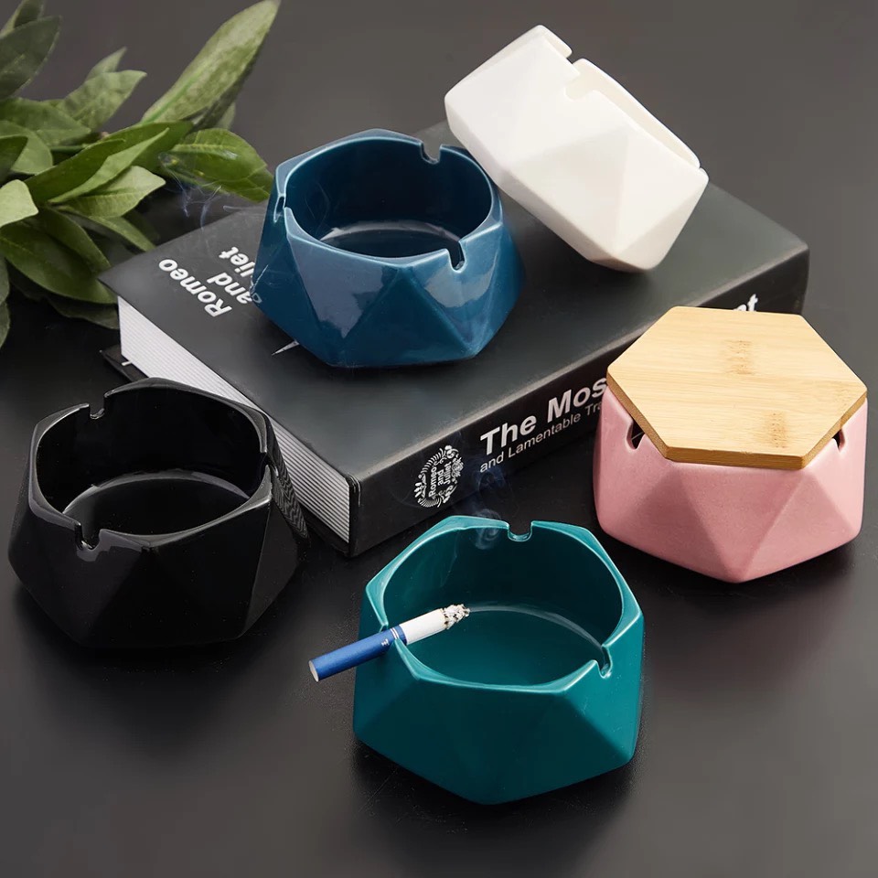 Gạt tàn thuốc bằng gốm sứ cao cấp - nhiều màu sắc