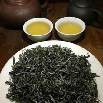 Chè shan tuyết cổ thụ Hà Giang 1kg.