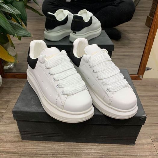 ☫ↂ  Giày MC QUEEN ⚡️Siêu Rẻ⚡️ Giày MCQ Độn Đế 3 Phân Màu Trắng Gót Đen nam nữ Hot Trend full box bill