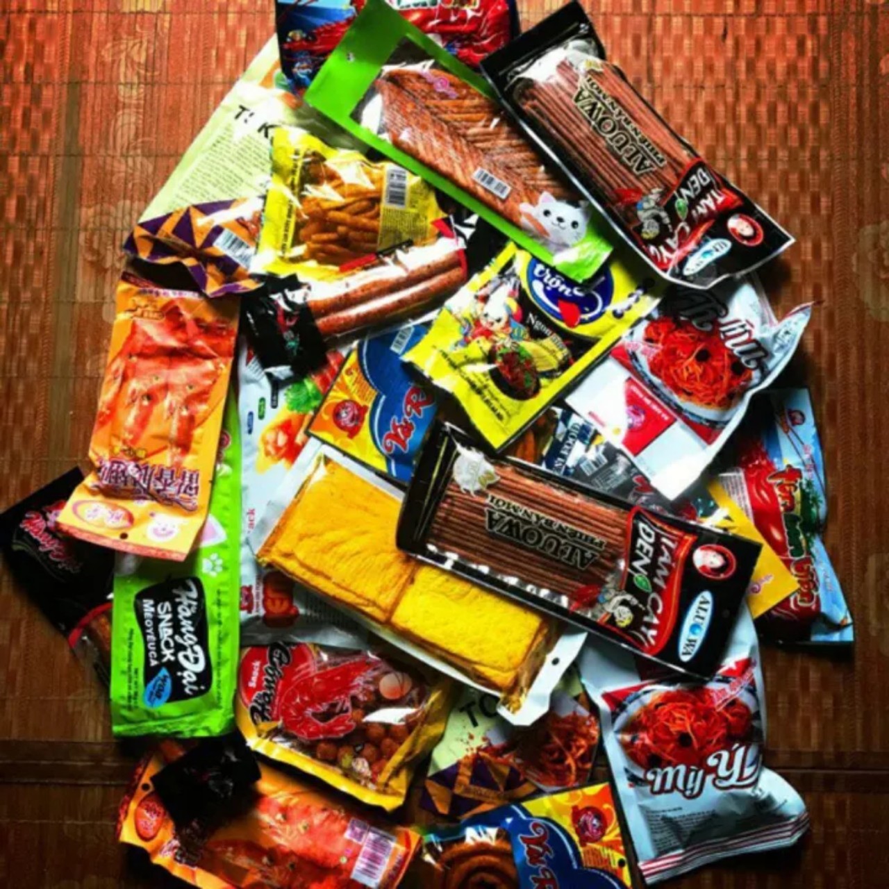 combo 10 gói snack ăn vặt
