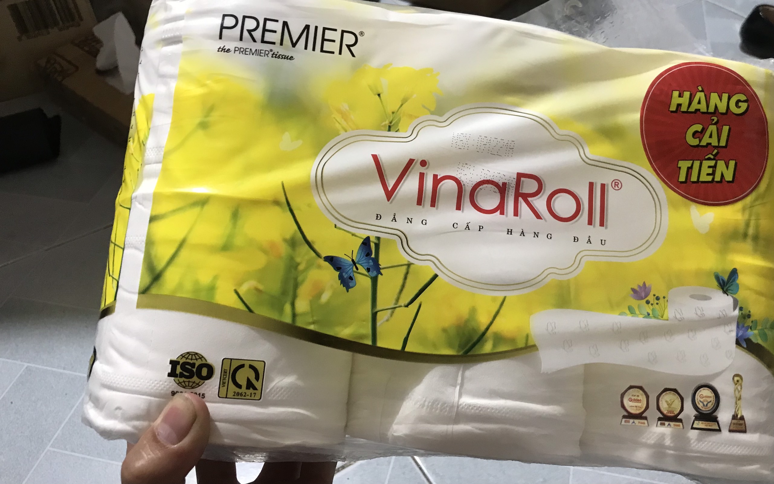 [HCM]Giấy vệ sinh Premier VinaRoll ( 6 cuộn có lõi )