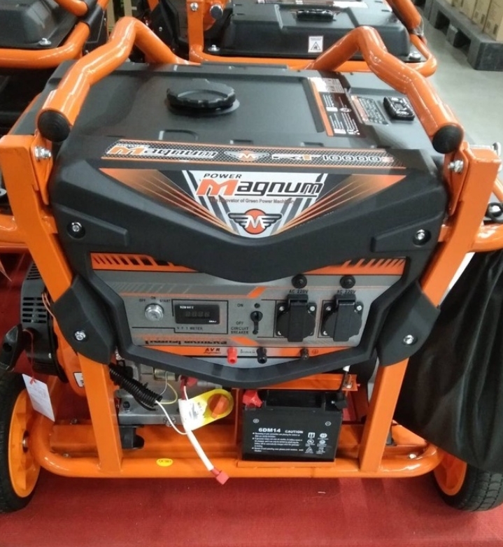 เครื่องปั่นไฟเบนซิน MAGNUM RT10000S 8KW กุญแจสตาร์ท รหัส HW-000753 (ออกใบกำกับภาษีได้ / เก็บเงินปลายทางได้) ราคา 20,290 บาท*ส่งฟรี