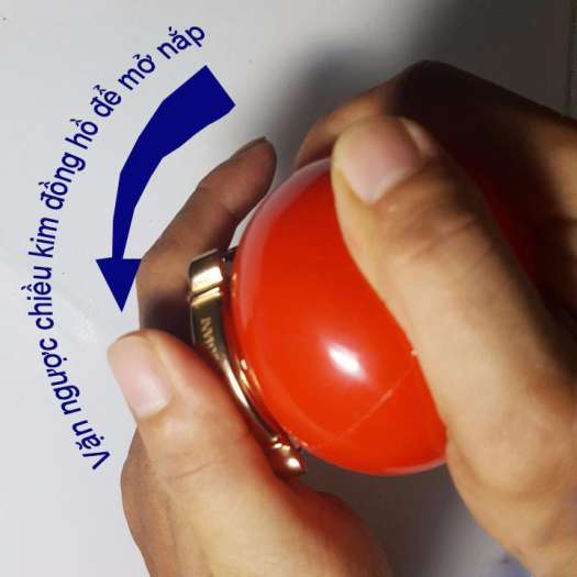 Bóng mở nắp đáy đồng hồ