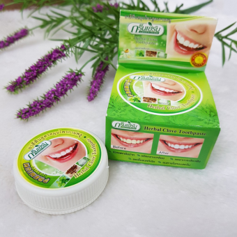 Bột Tẩy Trắng Răng Green Herb Herbal Clove Toothpaste Thái lan