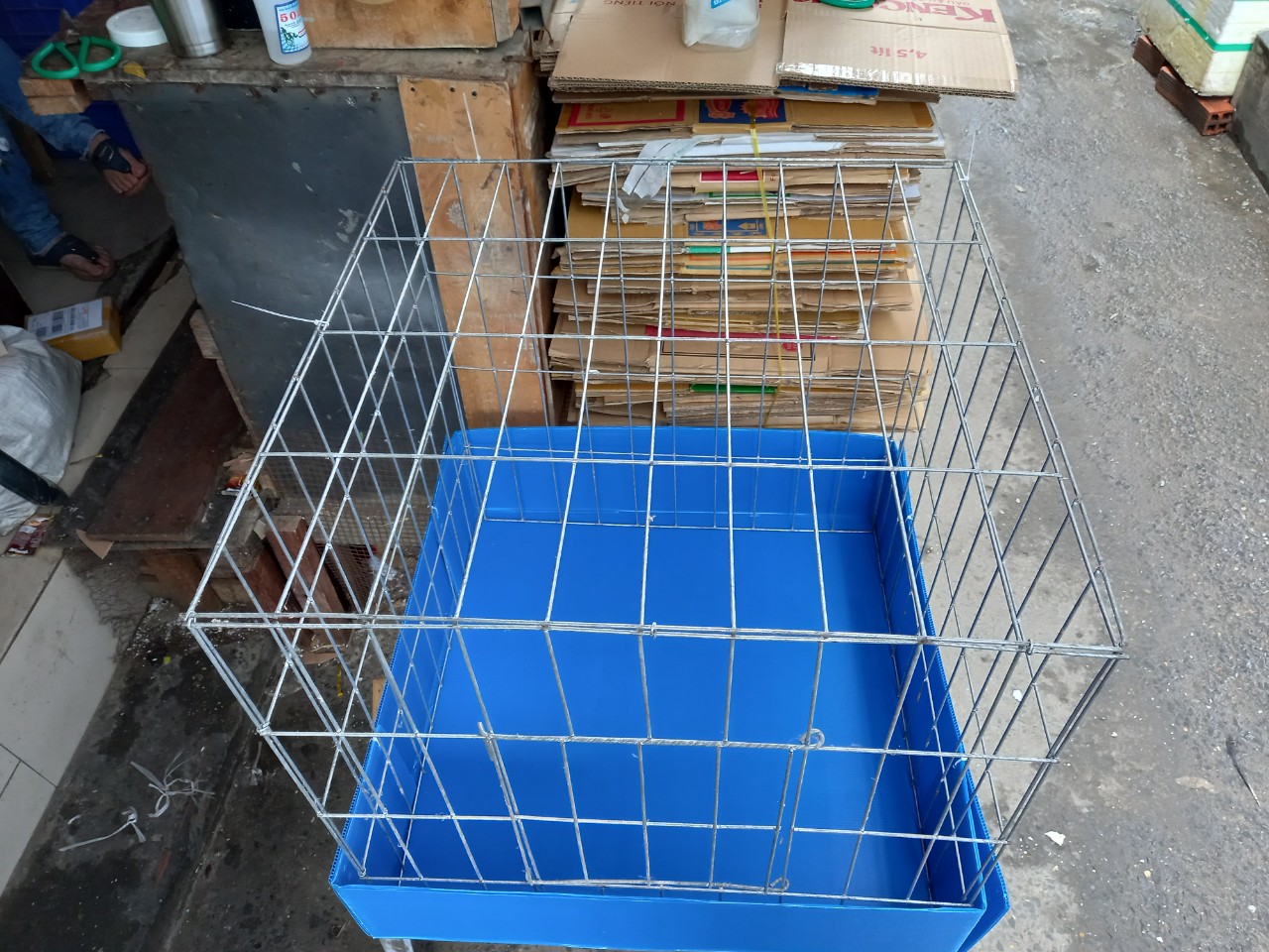 Bộ chuồng gà 60 vuông và khây nhựa