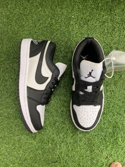 Giày Jordan 1 Low Panda Đen Trắng Nam Nữ , Giày JD1 Low Panda Cổ Thấp Bản Đẹp ( Ảnh Thật )