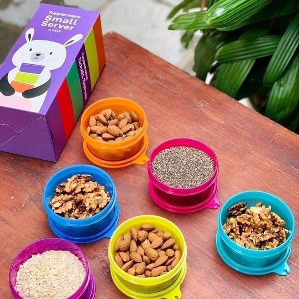 Hộp bảo quản thực phẩm Tupperware Small Server 200ml trữ mát và trữ khô tiện lợi